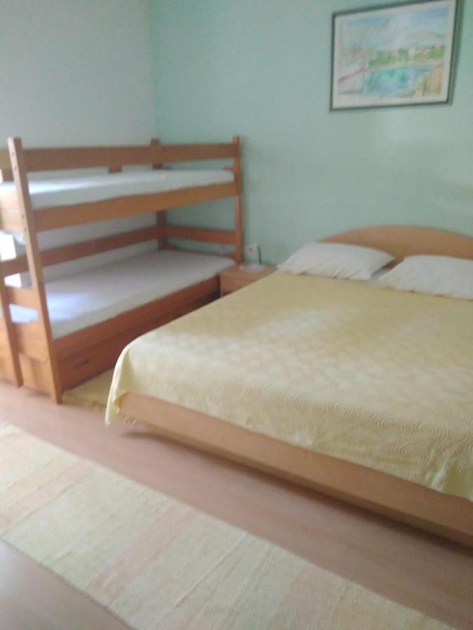 Apartmani Carevic Baška Voda エクステリア 写真