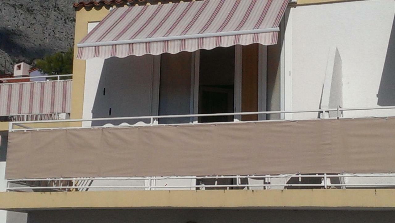 Apartmani Carevic Baška Voda エクステリア 写真